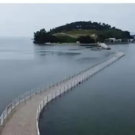 Ocean Top Marina Yeosu Exterior photo